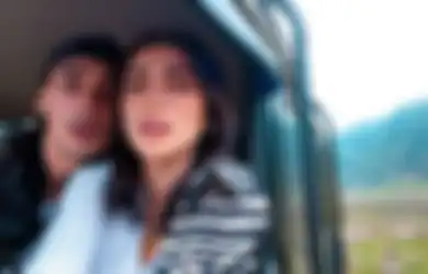 Jessica Iskandar Resmi Dilamar Vincent Verhaag, Mantan Richard Kyle Pamer Cincin Mewah yang Melingkar di Jari Manis