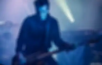 Bassist Legendaris Simon Gallup Resmi Cabut dari The Cure