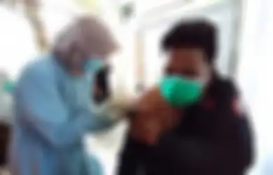 Hot News! Wanita Disebut Rasakan Efek Samping Vaksin Covid-19 Lebih Banyak Dibanding Pria, Pakar Bongkar 5 Hal Ini Jadi Penyebabnya