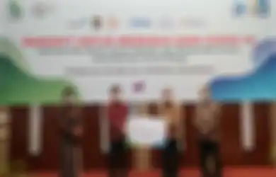 Kado Istimewa dari Kompas Gramedia, Kalbe dan BKKBN di Kemerdekaan RI Ke-76, Kolaborasi Sentra Vaksinasi Kompak Digelar Demi Atasi Pandemi