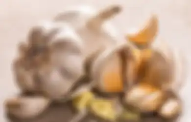 Nyesel Baru Tahu Sekarang, Simpan Bawang Putih di Kulkas Ternyata Bisa Berakibat Buruk untuk Kesehatan, Simak Begini Cara Penyimpanan yang Benar