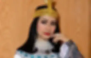 Biasa Julid, Pendangdut Iis Dahlia Ngegas Wajahnya Tanpa Make Up Disebut Mirip Pria Sampai Minta Netizen Komentar Pakai Otak