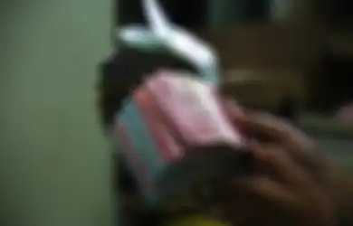 Viral Oknum Lurah Lakukan Pungli ke Anak Yatim Saat Ingin Minta Tanda Tangan, Ini Sanksi Berat yang Siap Hantui Pelaku Jika Terbukti Bersalah