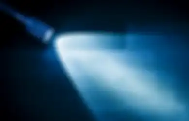 Jadi Penyelamat di Saat Listrik Padam, Lampu Darurat yang Baterainya Tahan Lama jadi Andalan, Ini Cara Memilihnya