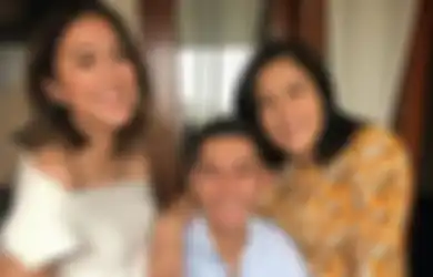 Bangkai yang Ditutupi Akhirnya Tercium Juga, Tampak Selalu Adem Ayem, Mantu Lydia Kandou Dikabarkan Main Serong, Pernah Kepergok Ciuman hingga Berujung  Adu Jotos