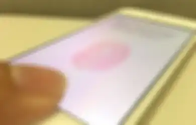 iPhone dengan Touch ID di Bawah Layar Dikabarkan Belum Akan Dirilis