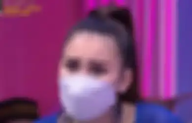 Keluarga KD Laporkan Balik Ayah Rozak dan Umi Kalsum, Kuasa Hukum Ayu Ting Ting Ngaku Tak Mungkin Ada Ancaman dan Intimidasi, Kehadiran Sosok Ini Jadi Acuannya
