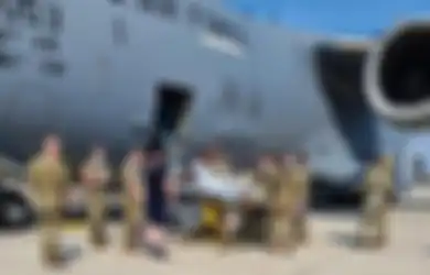 Disaksikan Pasukan Militer, Begini Kisah Seorang Wanita yang Melahirkan Tepat Saat Evakuasi di Afghanistan, Tentara Amerika Jadi Saksinya