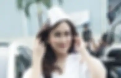 BERITA POPULER: Borok Ayu Ting Ting Terungkap, Umi Kalsum Jadi Bulanan Netizen Hingga Covid-19 Bakal Jadi Endemi