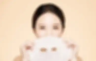 4 Sheet Mask Lokal Terbaik yang Terbukti Bikin Kulit Cerah dan Glowing