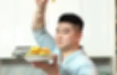 Biodata Artis Chef Arnold, Namanya Populer Usai Didapuk Jadi Juri MasterChef Indonesia, Ternyata Dulu Sempat Jadi Tukang Cuci Piring di Restoran