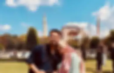 Pantas Ambil Alih Presentasi Raffi Ahmad yang Pakai Bahasa Inggris, Rupanya Nagita Slavina Lulusan Kampus No 1 di Benua Kanguru, Foto Wisudanya Beredar