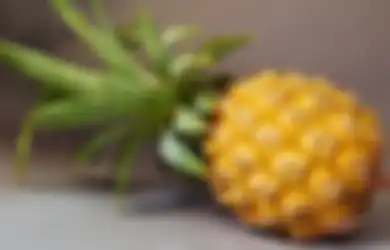 Tak Pernah Terbayangkan Sebelumnya, Ternyata Begini Cara Mudah Makan Nanas Tanpa Dikupas, Buruan Cobain Sekarang