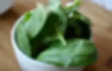 Jangan Diabaikan, Berhenti Tumis Bayam dengan 2 Bahan Ini Jika Tak Ingin Bahaya Menghantui Kesehatan Seluruh Keluarga