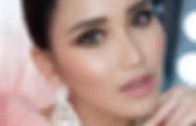 Bak Tersambar Petir di Siang Bolong, Ayu Ting Ting Mendadak Diminta Berhenti Jadi Host Gegara Sikapnya yang Begini, Reaksi sang Biduan Tuai Protes Sosok Ini