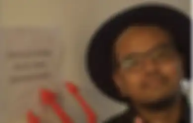 Fakta Baru Penangkapan Komika Coki Pardede, Sedang Asyik Nonton Video Porno Sesama Jenis Saat Digerebek Polisi