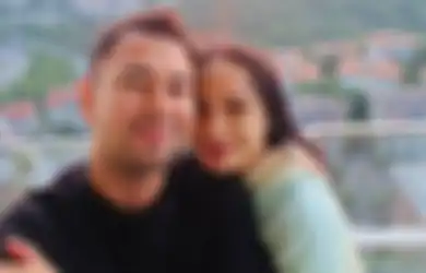 Kerap Digandeng Berbagai Brand Ternama untuk Iklan, Segini Kira-kira Harga Pajang Muka Raffi Ahmad dan Nagita Slavina