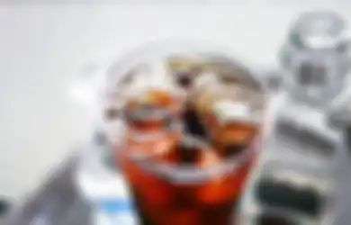 Nikmatnya Tak Sebanding Bahayanya, Mulai Sekarang Jangan Lagi Minum Es Teh Terus-terusan Jika Tak Ingin Terserang Deretan Penyakit Mengerikan Ini