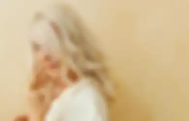 Jangan Kaget Lihat Hasilnya, Cuma Makan Camilan Murah Meriah Ini Uban di Rambut Kamu Bisa Hilang secara Permanen loh