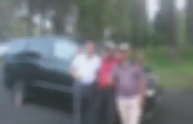 Foto Yoris dengan Tulisan Cuma Punya Nyawa Banjir Komentar, Unggahan Kakak Korban Pembunuhan di Subang Sebelum Kejadian Dicurigai, Netizen: Aneh