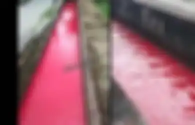 Penampakan Sungai Merah Bak Darah Manusia di Klaten Bikin Heboh Netizen,  Ini 3 Fakta Mengejutkan