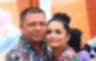 Raul Lemos Pamer Foto Lawas Saat Ziarah ke Makam Penyanyi Kondang Ini di Bandung, Reaksi Krisdayanti Tak Disangka-sangka hingga Tuai Sorotan