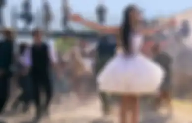 5 Momen Musikal Paling Berkesan di Film Cinderella Camila Cabello. Setuju?