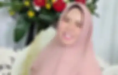 Sempat Galau Gara-gara Kiwil Suka Nginap di Rumahnya, Rohimah Kini Tak Malu Pamerkan Sosok Pacar Brondong, Siap Menikah?