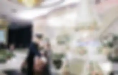 Bikin Bangga Ibunda Lewat Foto Pernikahan Mewah, Ini Kasus Putri Nia Daniaty yang Ikut Menyeret Suami Barunya ke Polda Metro Jaya