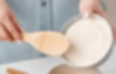 Tak Kalah Ampuh dengan Skincare, Masker Tepung Beras Sukses Bikin Wajah Makin Glowing