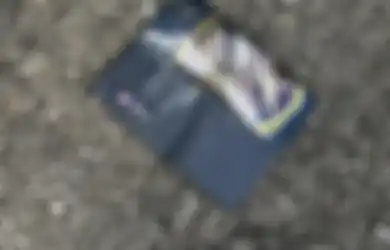 Malangnya, Samsung Galaxy Z Fold3 Terbakar Setelah Jatuh Dari Sepeda