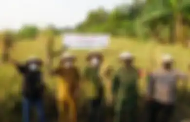 Bakti untuk Negeri Sharp Mapan Hasilkan Panen Pertama untuk Masyarakat Pra Sejahtera di Karawang
