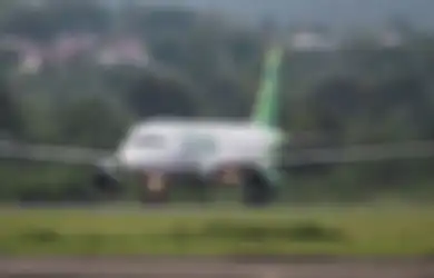 Pertama Kali Naik Pesawat, Pria Ini Buat Pesawat Citilink Batal Terbang Akibat Ulahnya Buka Pintu Darurat, Begini Kronologinya!