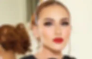 Biasa Kuat Hadapi Para Haters, Pendangdut Ayu Ting Ting Mendadak Tumbang dan Harus Dilarikan ke Rumah Sakit Jalani CT Scan, Ada Apa?