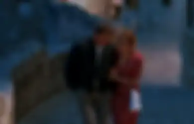 Bahas Hari Terakhir di Lokasi Syuting dengan Daniel Craig, Lea Seydoux: Aku Sangat Sedih!