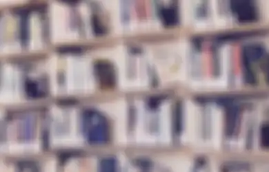 Enggak Melipat Halaman dan 3 Tips Lain Merawat Koleksi Buku di Rumah