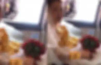 Dinikahi Sultan, Pengantin Wanita Ini Susah Jalan Gegara Mas Kawin Kalung 60 Kilogram Melingkar di Leher, Tamu Undangan Geram hingga Terpaksa Lakukan Hal Ini