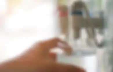 Bermodal Cuka dan Lemon, Air Dispenser yang Bau Jadi Hilang Selamanya! Begini Cara Bersihkannya dengan Benar