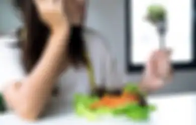 Stres Sampai Enggak Nafsu Makan? Atasi dengan 4 Cara Ini, ya!