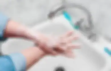 Jangan Lengah! Terapkan Pola Hidup Sehat dengan Rajin Cuci Tangan Meski Angka Kasus Covid-19 Menurun