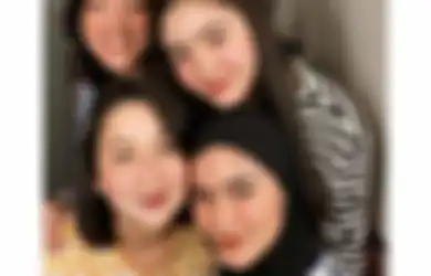 Blink Nyanyi History Milik One Direction, Netizen: Yuk Comeback Yuk!