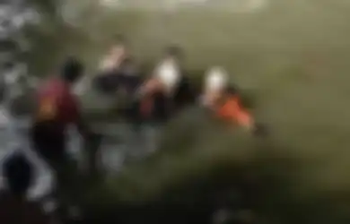 Foto Jasad Korban Susur Sungai di Ciamis Tersebar Luas, Siswa MTs Harapan Baru yang Selamat Ungkap Fakta Mengejutkan