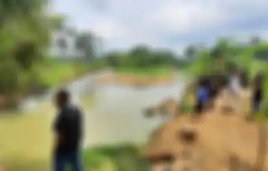Merinding! Relawan Penyelamat Korban Susur Sungai Cileueur Saksikan Jasad Siswa MTs Harapan Baru Berputar-putar di Pusaran Air Gegara Hal Ini