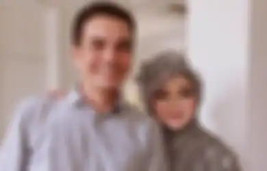 Dulu Sulit Tidur hingga Lemah Setelah Kepergian Rina Gunawan, Teddy Syach Kini Bahagia Nikah Lagi dengan Pengusaha Cantik