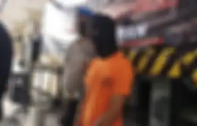 Tak Terima Sering Dicuekin Korban, Pria Ini Nekat Sebar Foto Syur Tetangganya di Status WhatsApp, Ternyata dari Sini Pelaku Dapat Konten Vulgar Tersebut!