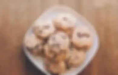 Cemilan Simpel Anti Ribet, Bikin Cookies Cokelat  Tanpa Oven, Yuk!