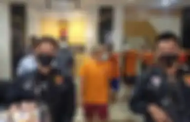 Belum Jadi Nyolong Sudah Dihajar hingga Dikubur Hidup-hidup, Pria Paruh Baya di Garut Akhirnya Tewas Mengenaskan, 14 Warga Jadi Tersangka!