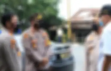 Foto Kapolres Tebing Tinggi Jadi Sorotan, Kelakuan Istri Perwira Polisi Pamer Duit di TikTok Bikin Kapolda Sumut Beri Ancaman Ini
