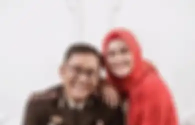 Foto Istri Pamer Uang di TikTok Ramai Dibahas, Kapolres Tebing Tinggi Ungkap Fakta Mengejutkan