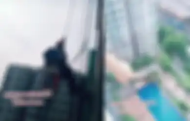 Bikin Nyawa 2 Tukang Cat Gedung Nyaris Melayang, Seorang Wanita Nekat Potong Tali Pengamannya di Luar Gedung Lantai 26, Terungkap Alasannya Kesal Gegara Hal Ini